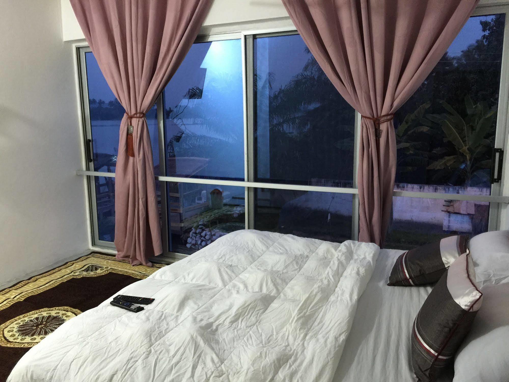 Volta Hotel Akosombo Kültér fotó